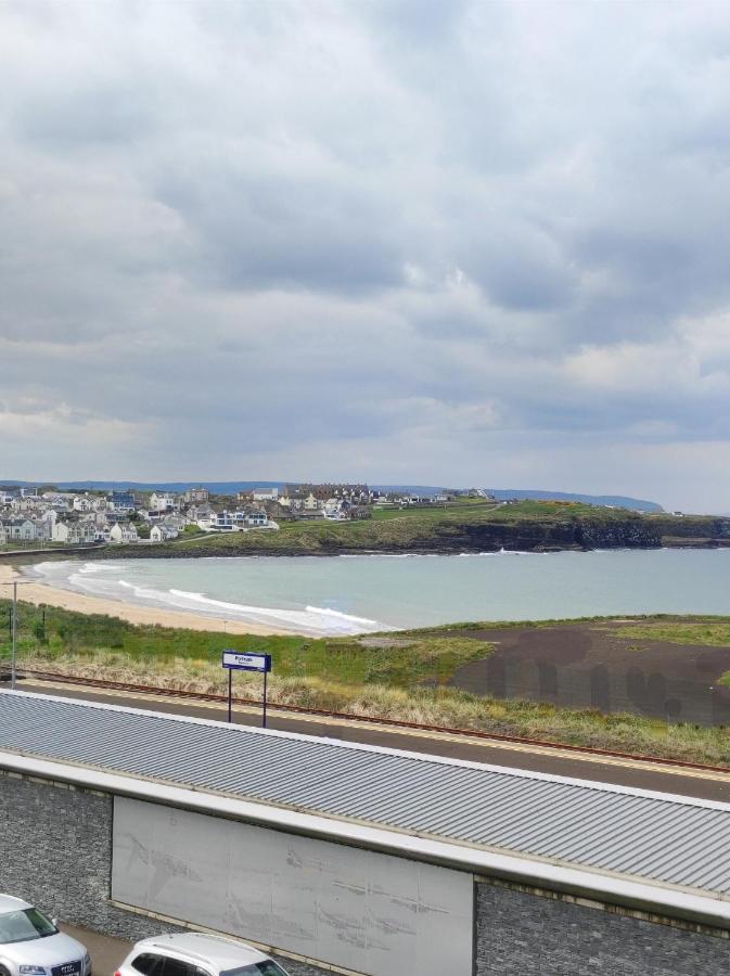 Appartamento 6 Golf Terrace - Portrush By The Sea Esterno foto